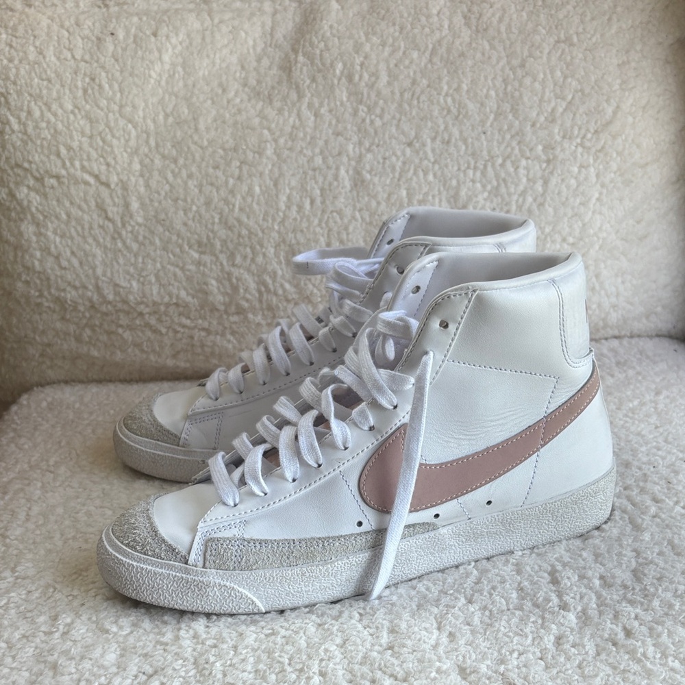 Nike Women's White and Pink High-Top Sneakers